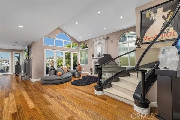 Huntington Beach, CA 92649,17022 Marinabay Drive