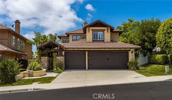 15 Coronado, Lake Forest (el Toro), CA 92610