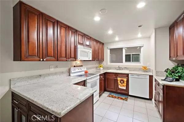 3304 Via Carrizo #O, Laguna Woods, CA 92637