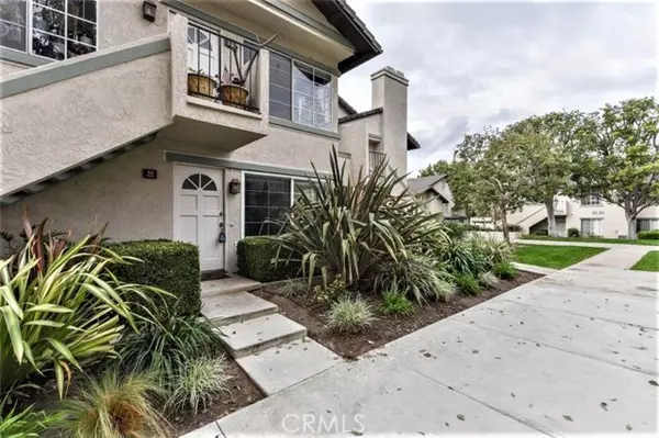 53 Oxford #14, Irvine, CA 92612