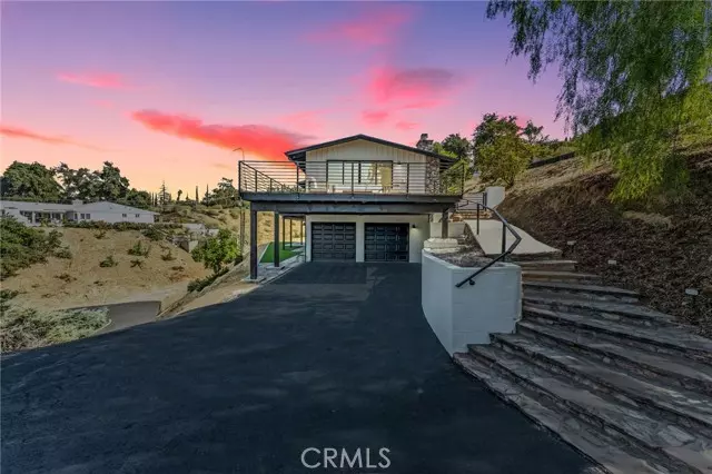 1909 Canyon Road, Redlands, CA 92373