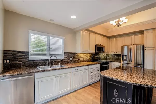 Rancho Santa Margarita, CA 92688,7 Mejorana