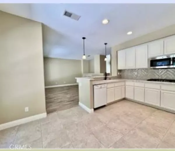 Laguna Hills, CA 92679,32 Bogey Lane