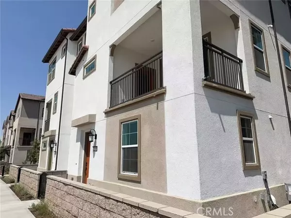 Eastvale, CA 92880,5985 Huntinton DR