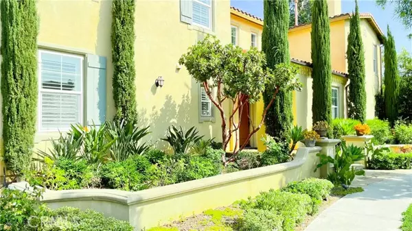 Irvine, CA 92620,21 Vine