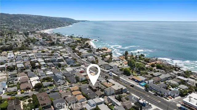 222 Wave Street, Laguna Beach, CA 92651