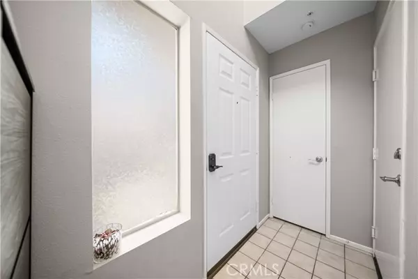 Lake Forest (el Toro), CA 92610,67 Santa Barbara Court