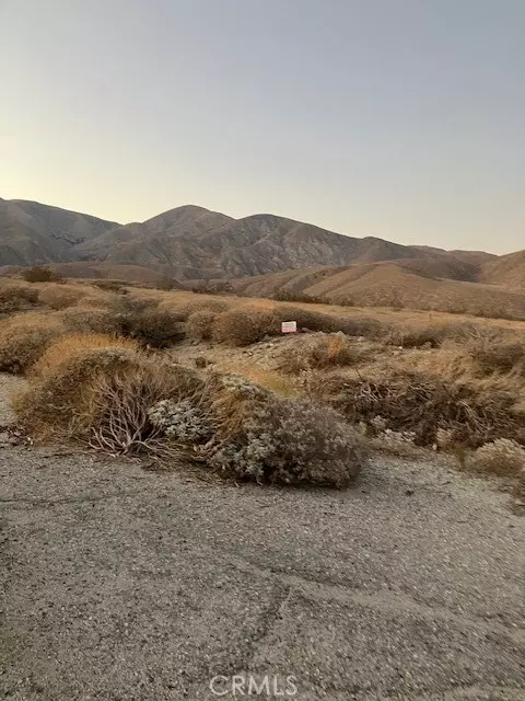 Whitewater, CA 92282,5732 Mint Drive