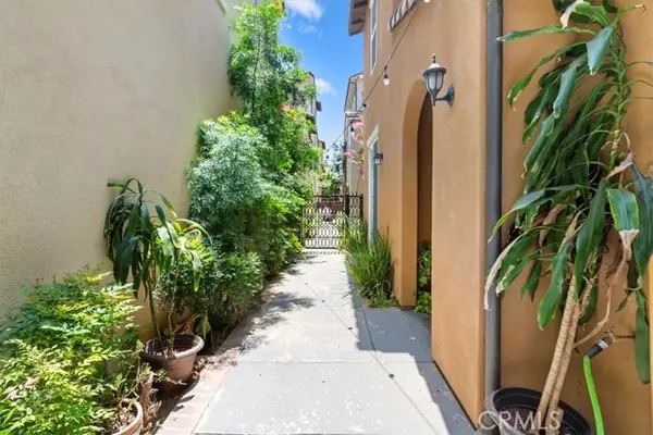 Montclair, CA 91763,4231 Via Morgana Davis