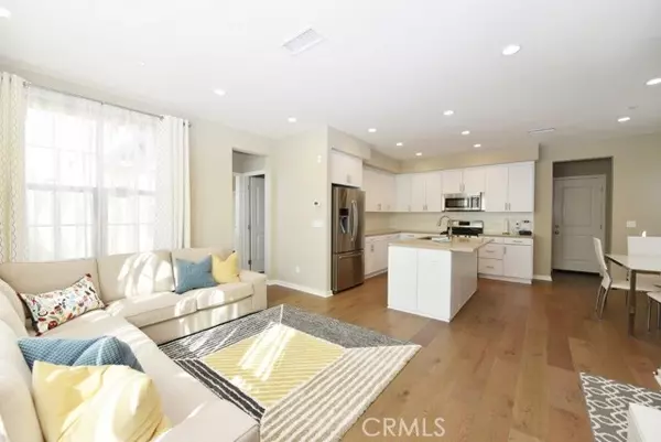 Irvine, CA 92618,338 Floral View