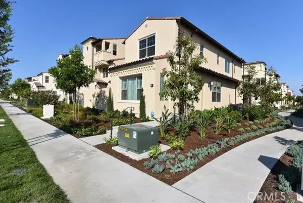 Irvine, CA 92618,338 Floral View