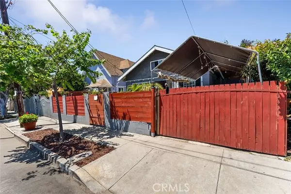 Los Angeles, CA 90037,421 W 55th Street