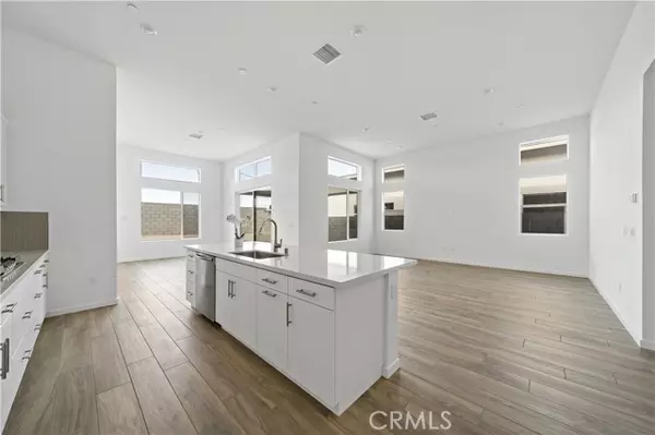 Palm Springs, CA 92262,280 Mustang Lane