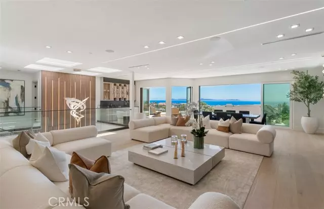 4 Narbonne, Newport Beach, CA 92660