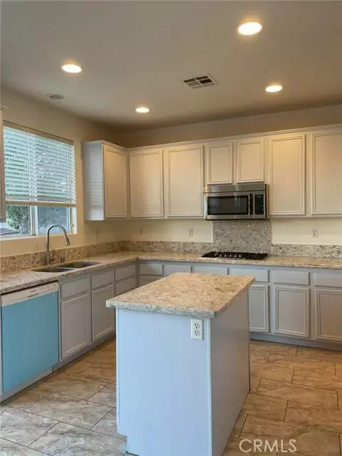 Eastvale, CA 91752,12313 Mississippi Drive