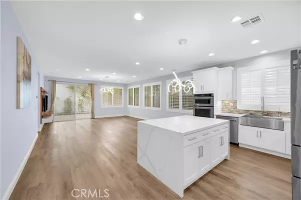 110 Desert Bloom, Irvine, CA 92618