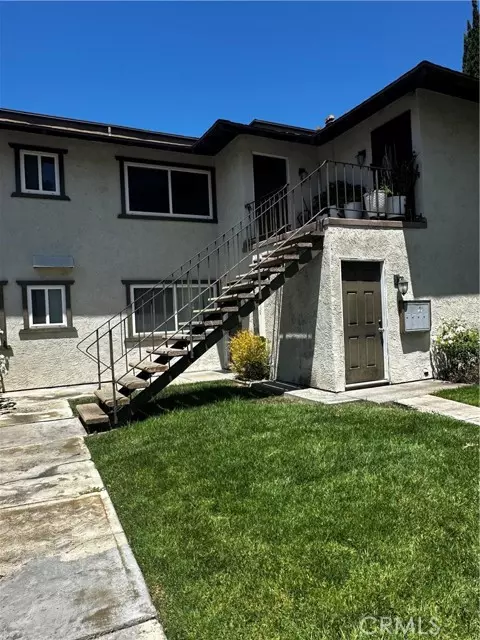 Santa Ana, CA 92707,3925 S Ross Street