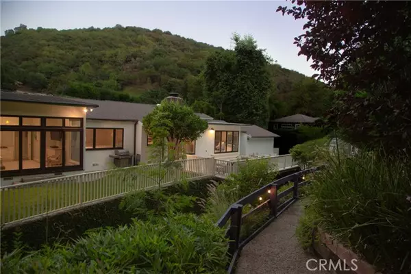 Los Angeles, CA 90049,3479 Mandeville Canyon Road