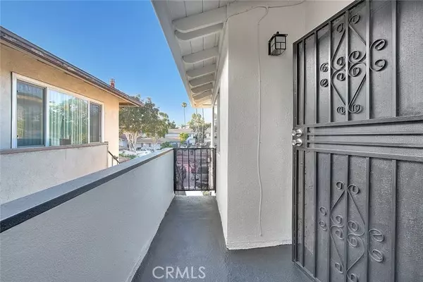 Costa Mesa, CA 92627,735 James Street