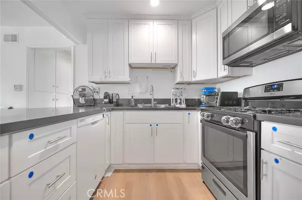 Costa Mesa, CA 92627,735 James Street