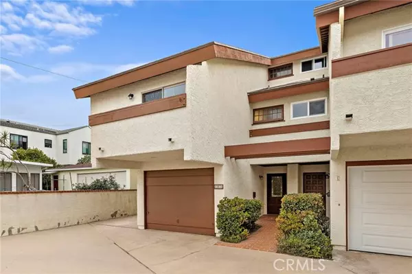 Redondo Beach, CA 90278,2317 Carnegie Lane #B