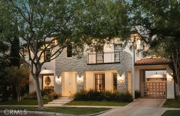 10 Seabluff, Newport Beach, CA 92660