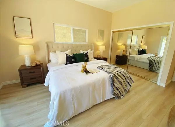 North Hollywood (los Angeles), CA 91606,6227 Willowcrest Avenue
