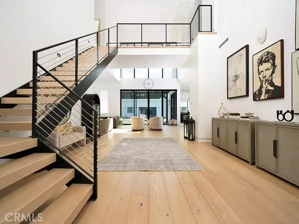 18852 Canyon Crest Drive, Villa Park, CA 92861