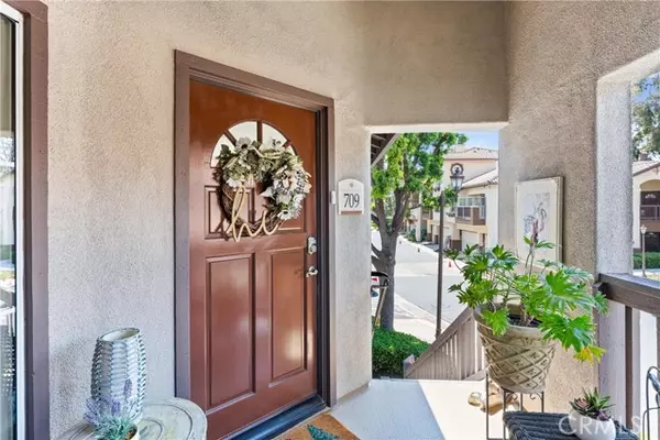 Tustin, CA 92782,2960 Champion Way #709