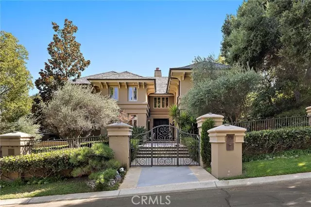 Laguna Hills, CA 92679,9 Sawgrass