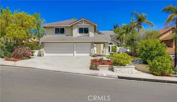 19416 Shadow Oak Drive, Lake Forest (el Toro), CA 92679