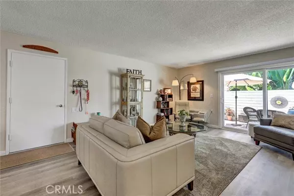 Laguna Woods, CA 92637,2123 Ronda Granada #G