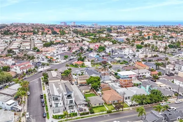 Huntington Beach, CA 92648,632 Indianapolis Avenue