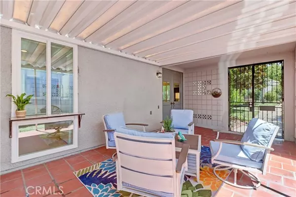 Laguna Woods, CA 92637,679 Via Alhambra #D