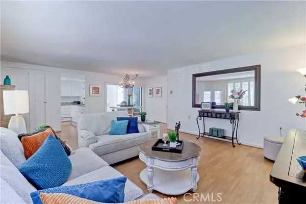 Laguna Woods, CA 92637,679 Via Alhambra #D