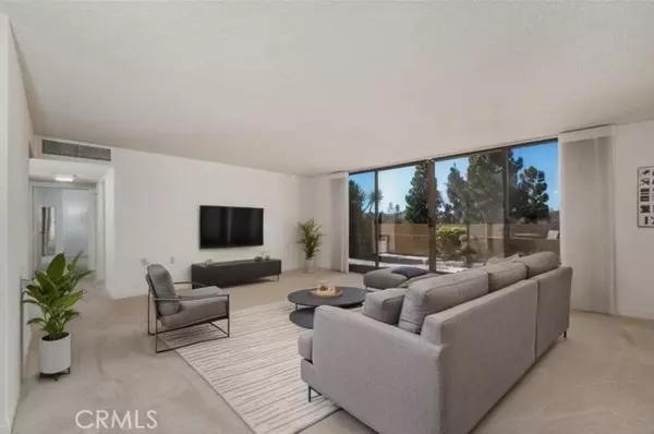 Laguna Woods, CA 92637,24055 Paseo Del Lago #103