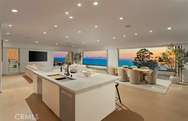 Laguna Beach, CA 92651,31 N Vista De Catalina