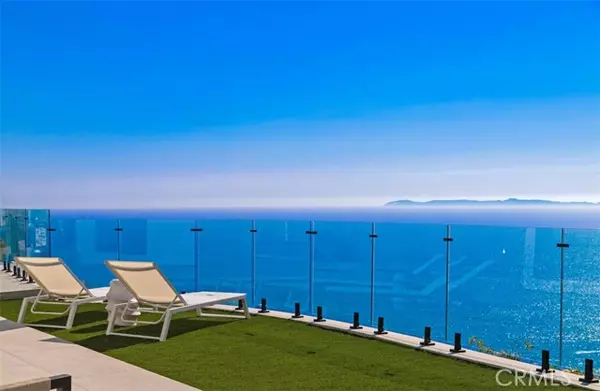 31 N Vista De Catalina, Laguna Beach, CA 92651