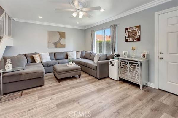 Santa Ana, CA 92707,370 Carriage Drive #B