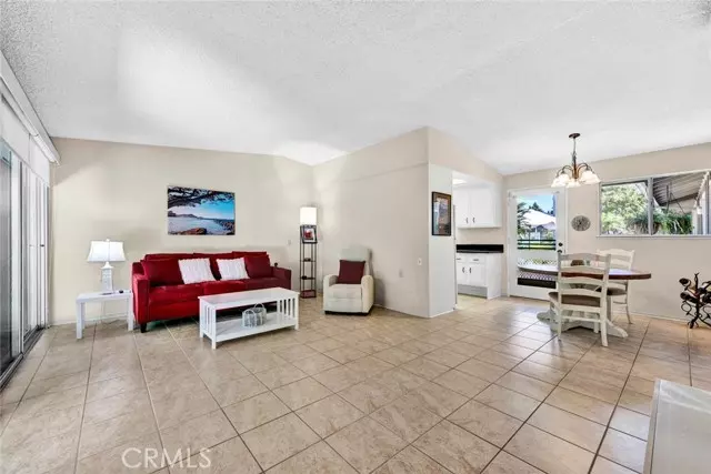 336 Avenida Sevilla #B, Laguna Woods, CA 92637