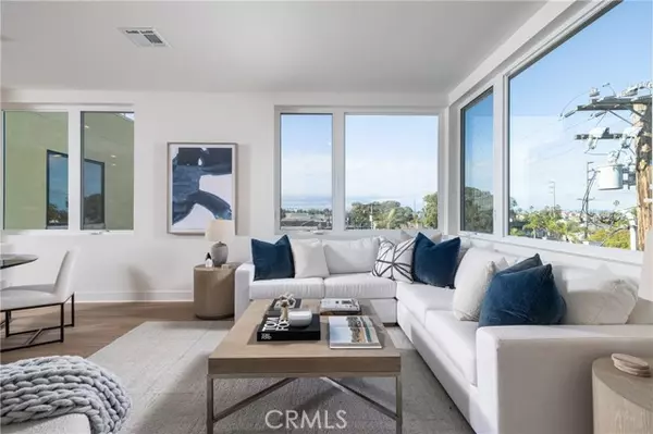 Huntington Beach, CA 92648,414 Main Street #420