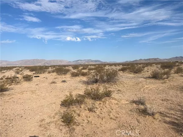 Lucerne Valley, CA 92356,0 North Side Road