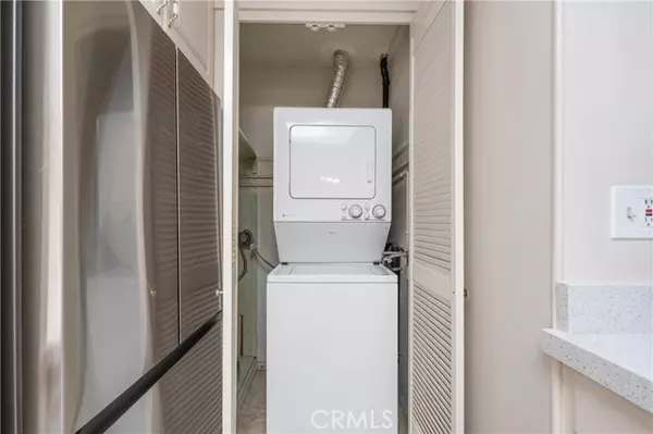 Laguna Woods, CA 92637,2267 Via Puerta #D