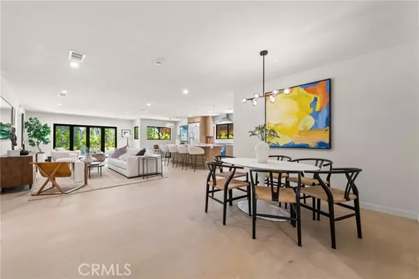 Los Angeles, CA 90066,13023 Warren Avenue