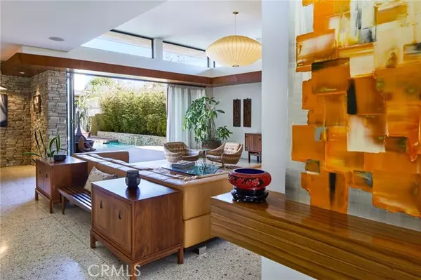 Huntington Beach, CA 92648,1112 Park Street