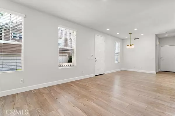 Ladera Ranch, CA 92694,18 Attleboro