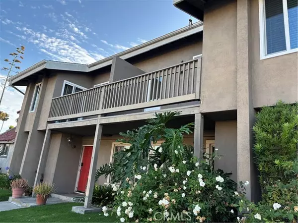 16971 Hoskins Lane #3, Huntington Beach, CA 92649