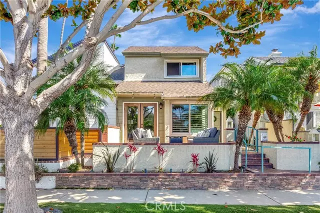 626 9th Street, Huntington Beach, CA 92648