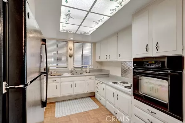 Laguna Woods, CA 92637,697 Avenida Sevilla #N