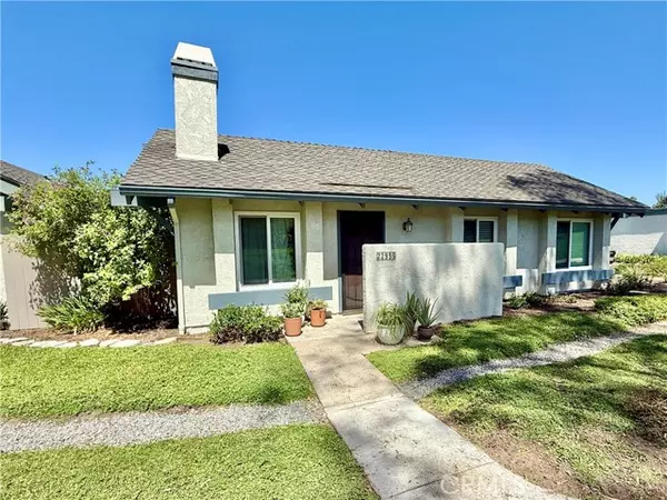 Laguna Hills, CA 92653,22995 Caminito Regalo #89